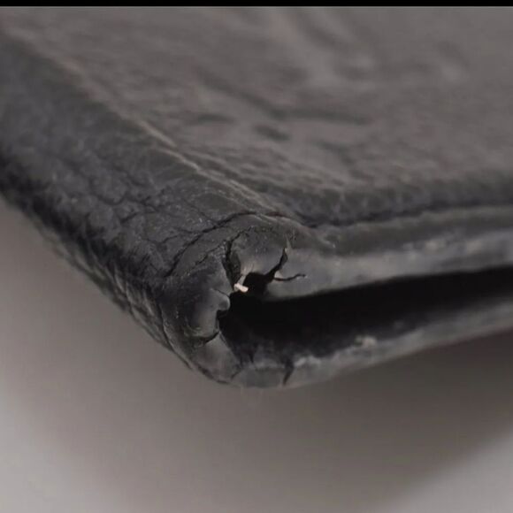 Auth Louis Vuitton Monogram Empreinte Folio iPhone X XS Case M63586 Black 4280H - Picture 8 of 14